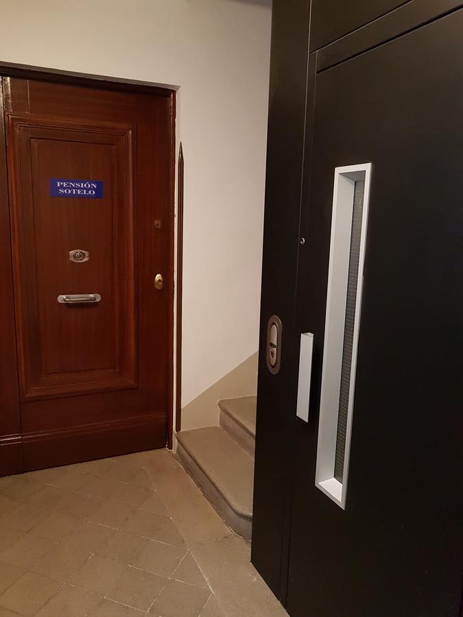 Pension Sotelo Логроньо Екстериор снимка